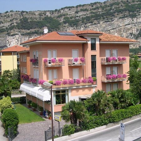 Villa Orchidea Nago-Torbole Luaran gambar